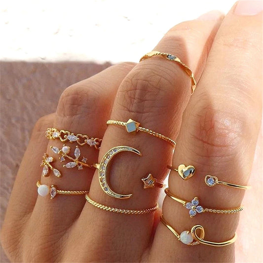 LATS Bohemian Gold Color Chain Rings Set for Women Fashion Boho Coin Snake Moon Star Rings Party 2024 Female Trend Jewelry Gifts